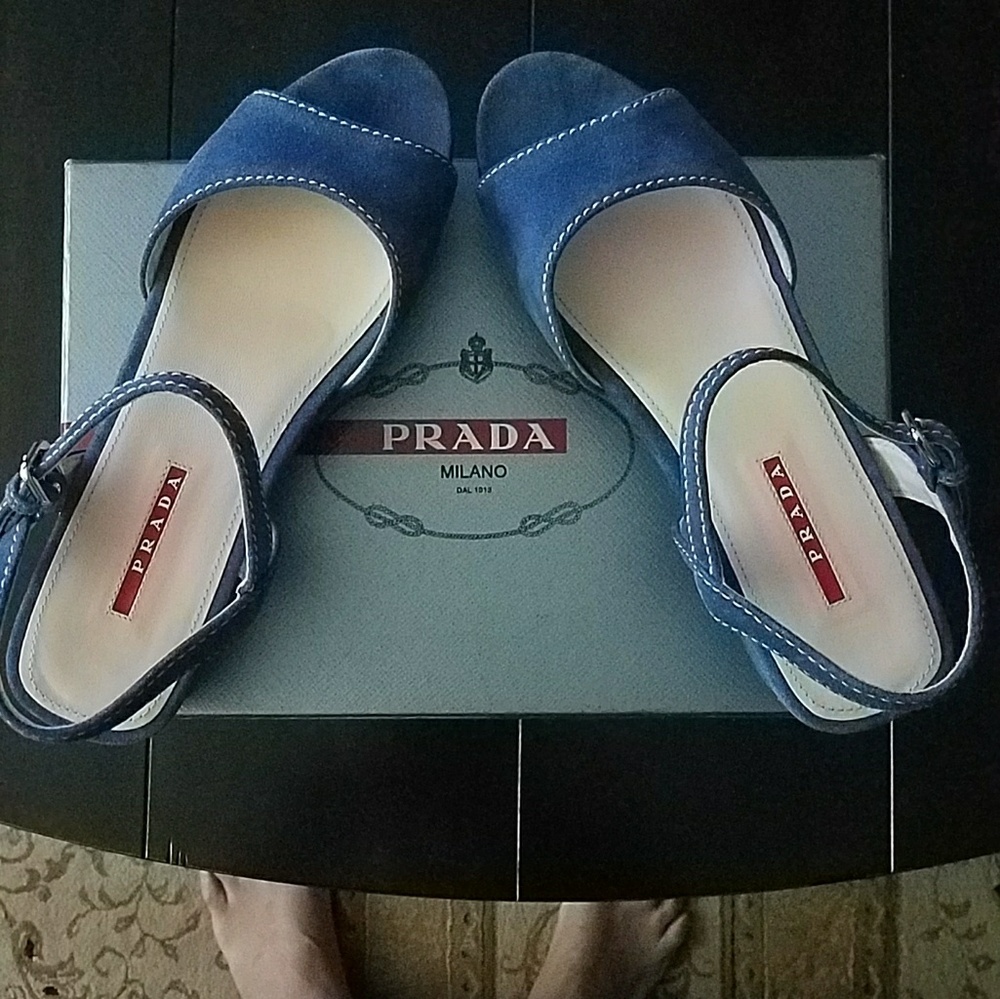 Prada platform sandals ****NIB****No dust bag